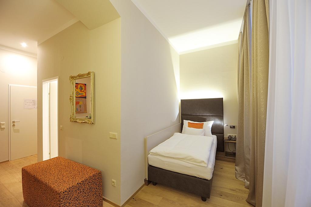 Eee Hotel Perg Camera foto